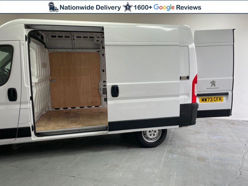 Peugeot 335 Professional Premium+ L2 H2 MWB 2.2 BlueHDi 140ps A/C EU6