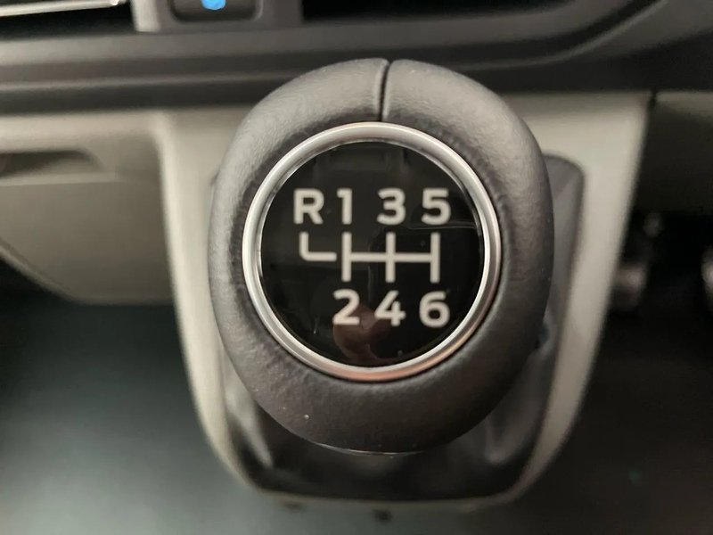 Ford 2.0 320 EcoBlue Limited L2 H1 A/C Euro 6 