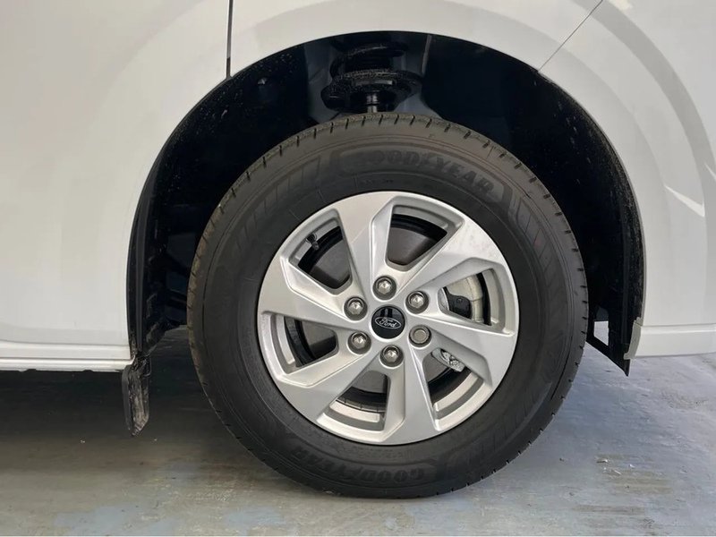 Ford 320 Limited L2 H1 LWB 2.0 EcoBlue A/C 136ps 