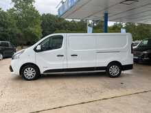 Nissan NV300 1.6 dCi 1.2t Acenta Panel Van 5dr Diesel Manual L2 H1 Euro 6 (120 ps) 