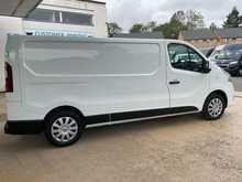 Nissan NV300 1.6 dCi 1.2t Acenta Panel Van 5dr Diesel Manual L2 H1 Euro 6 (120 ps) 