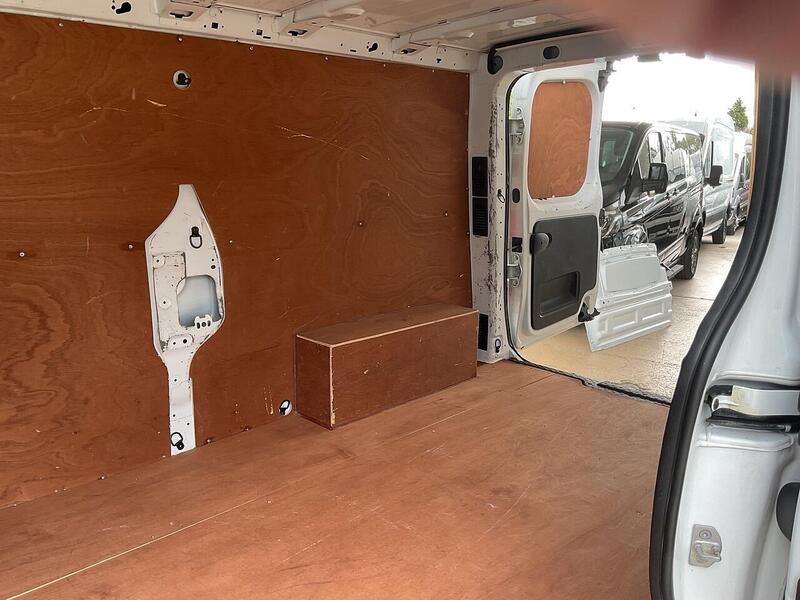 Nissan 1.6 dCi 1.2t Acenta Panel Van 5dr Diesel Manual L2 H1 Euro 6 (120 ps)