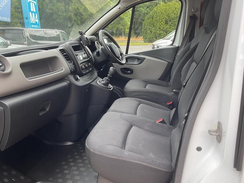 Nissan 1.6 dCi 1.2t Acenta Panel Van 5dr Diesel Manual L2 H1 Euro 6 (120 ps)