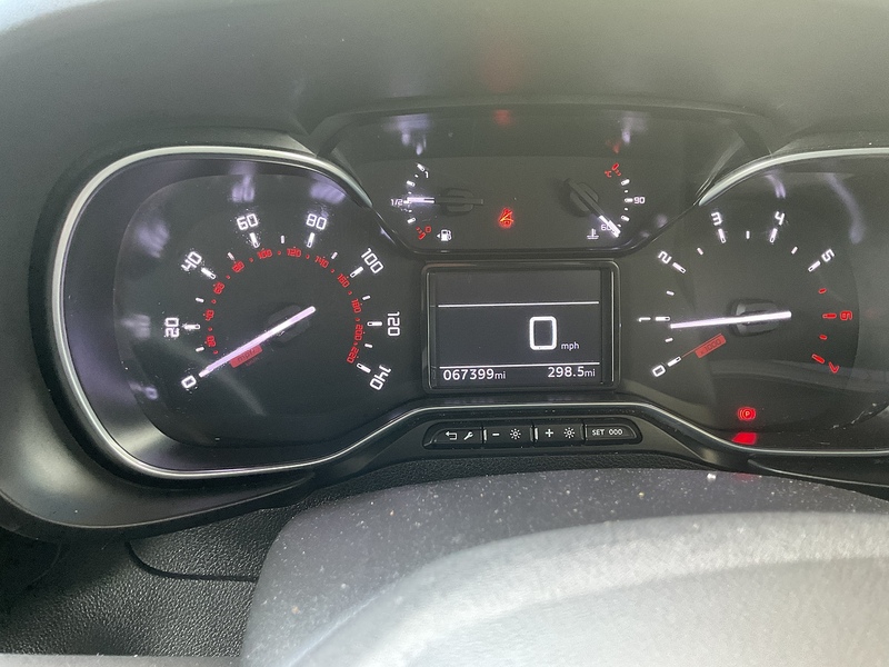 Peugeot 1.5 BlueHDi 1000 Professional Premium+ Euro 6 