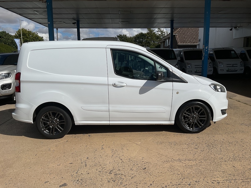 Ford 1.5 TDCi Sport Panel Van 5dr Diesel Manual L1 Euro 6 (95 ps)