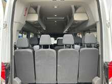 Ford Transit 2.0 460 EcoBlue Trend Minibus Diesel Manual RWD L4 H3 Euro 6 (s/s) (17 Seat, DRW) (165 ps) 