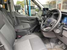 Ford Transit 2.0 460 EcoBlue Trend Minibus Diesel Manual RWD L4 H3 Euro 6 (s/s) (17 Seat, DRW) (165 ps) 