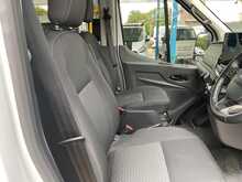 Ford Transit 2.0 460 EcoBlue Trend Minibus Diesel Manual RWD L4 H3 Euro 6 (s/s) (17 Seat, DRW) (165 ps) 