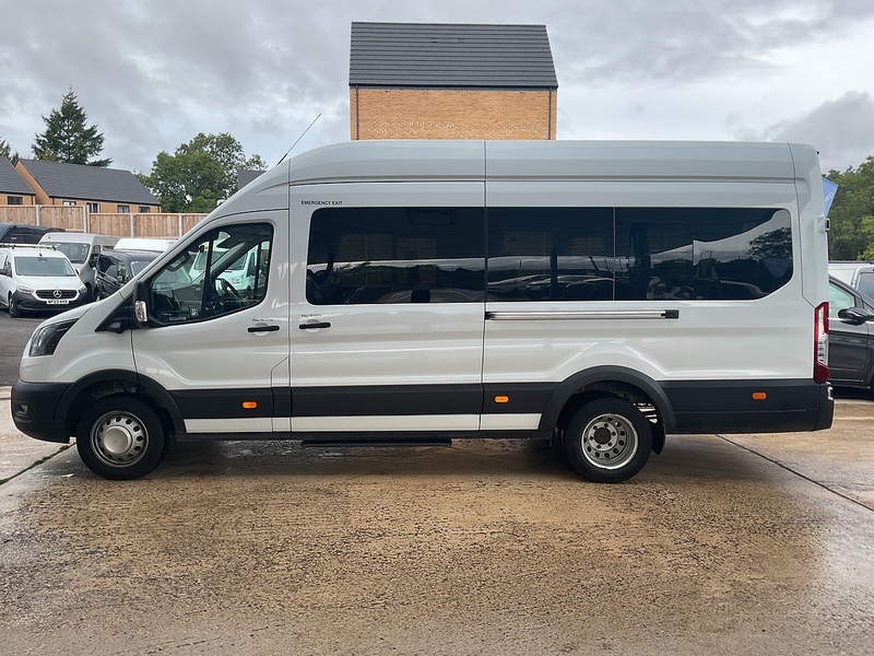 Ford 460 EcoBlue Trend Minibus Auto 17 Seat Minibus Euro 6 
