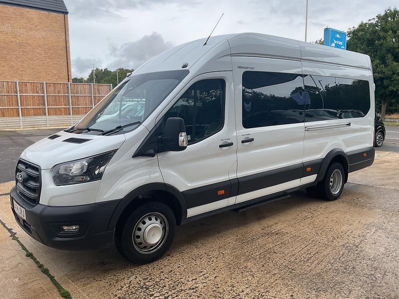 Ford 460 EcoBlue Trend Minibus Auto 17 Seat Minibus Euro 6 