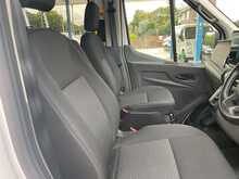 Ford Transit 460 EcoBlue Trend Minibus Auto 17 Seat Minibus Euro 6 