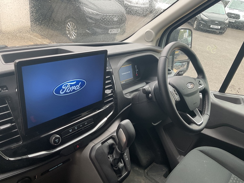 Ford 460 TREND ECOBLUE 17 SEAT MINIBUS A/C EURO 6