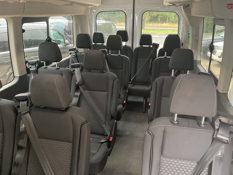 Ford 460 TREND ECOBLUE 17 SEAT MINIBUS A/C EURO 6