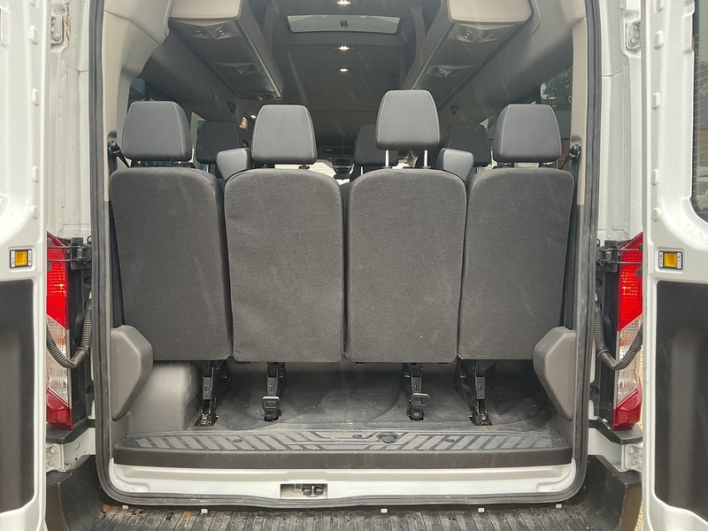 Ford 460 TREND ECOBLUE 17 SEAT MINIBUS A/C EURO 6