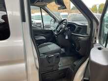 Ford Transit 460 EcoBlue Leader Minibus RWD L4 H3 Euro 6 17 Seat 