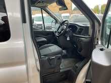 Ford Transit 460 EcoBlue Leader Minibus RWD L4 H3 Euro 6 17 Seat 