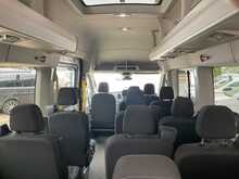 Ford Transit 460 EcoBlue Leader Minibus RWD L4 H3 Euro 6 17 Seat 