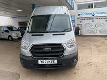 Ford Transit 460 EcoBlue Leader Minibus RWD L4 H3 Euro 6 17 Seat 