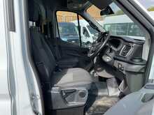 Ford Transit 460 EcoBlue Trend 17 seat Minibus 