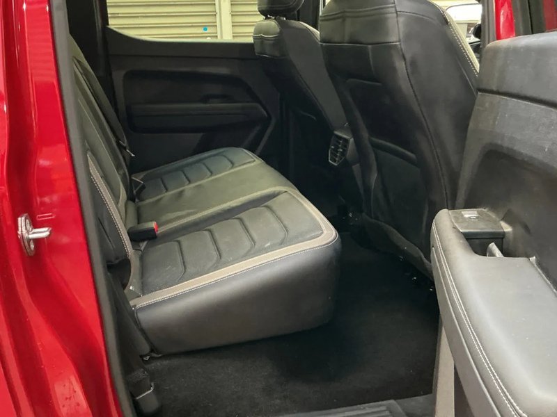 Volkswagen Aventura 3.0 V6 TDI 240ps Auto D/C