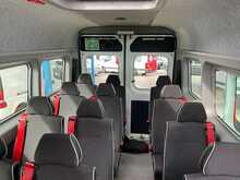 Peugeot Boxer 2.0 BlueHDi 440 17 Seat Minibus Diesel Manual L4 H2 Euro 6 (130 ps) 
