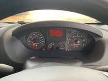 Peugeot Boxer 2.2 BlueHDi 440 S Diesel Manual L4 H2 Euro 6 (s/s) (140 ps) 