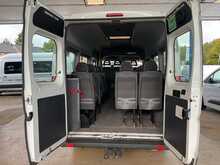 Peugeot Boxer 2.2 BlueHDi 440 S Diesel Manual L4 H2 Euro 6 (s/s) (140 ps) 
