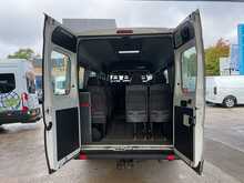 Peugeot Boxer 2.2 BlueHDi 440 S Diesel Manual L4 H2 Euro 6 (s/s) (140 ps) 