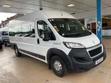 Peugeot Boxer 2.2 BlueHDi 440 S Diesel Manual L4 H2 Euro 6 (s/s) (140 ps) 