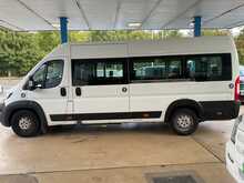 Peugeot Boxer 2.2 BlueHDi 440 S Diesel Manual L4 H2 Euro 6 (s/s) (140 ps) 