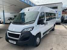 Peugeot Boxer 2.2 BlueHDi 335 Professional 14 Seat Minibus Diesel Manual L3 H2 Euro 6 (s/s) (140 ps) 
