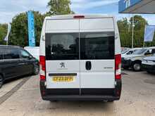 Peugeot Boxer 2.2 BlueHDi 335 Professional 14 Seat Minibus Diesel Manual L3 H2 Euro 6 (s/s) (140 ps) 
