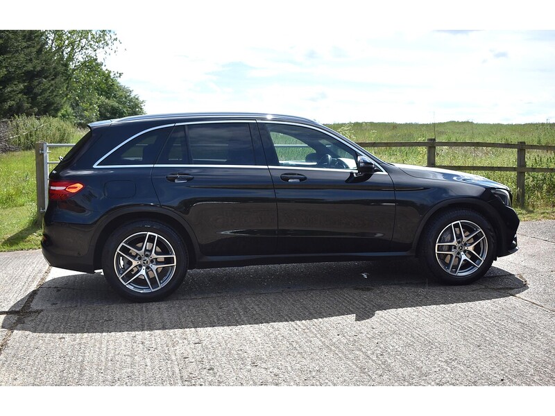 Mercedes-Benz GLC Class GLC250 AMG Line - U1249