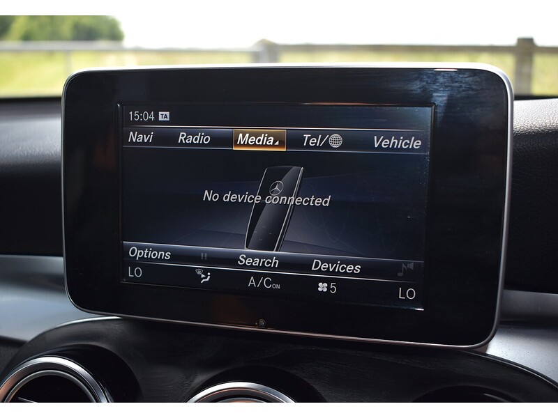 Mercedes-Benz GLC Class GLC250 AMG Line - U1249