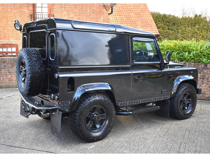 Land Rover Defender 90 TDCi County Commercial - U1356