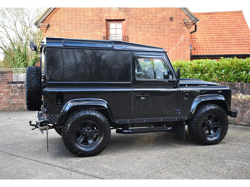 Land Rover Defender 90 TDCi County Commercial - U1356