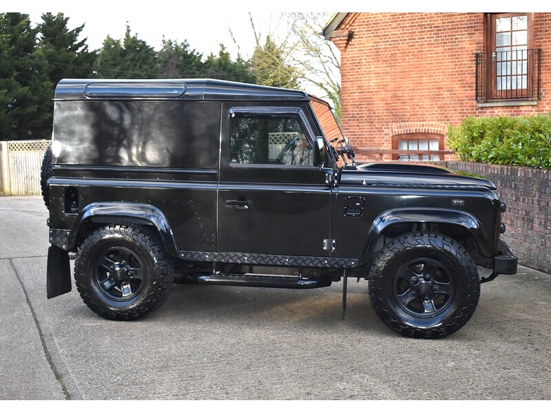 Land Rover Defender 90 TDCi County Commercial - U1356