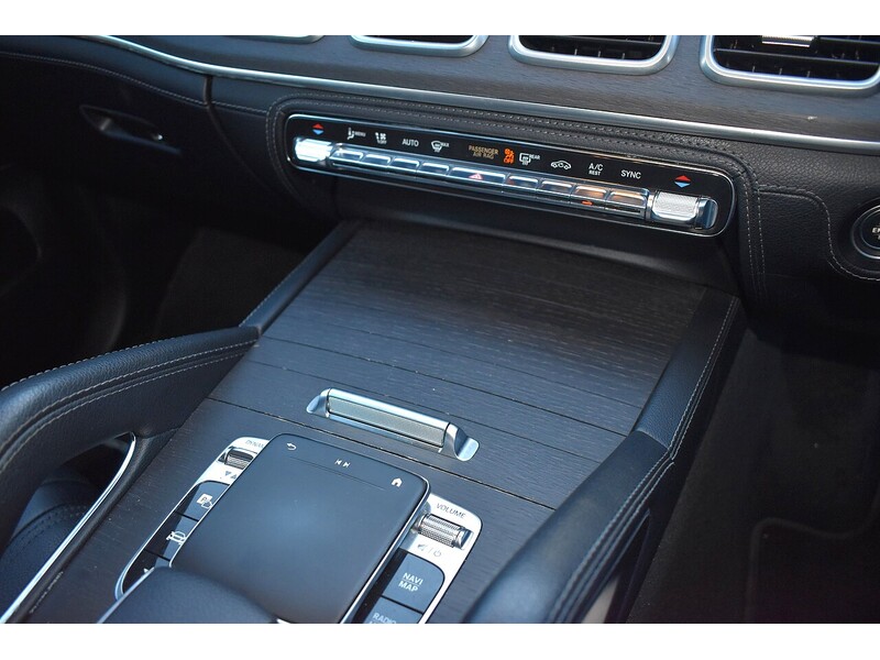 Mercedes-Benz GLE GLE400d AMG Line - U1364