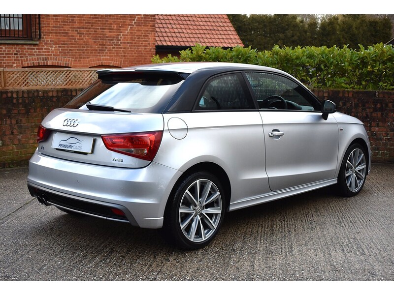 Audi A1 TFSI S line Style Edition - U1449
