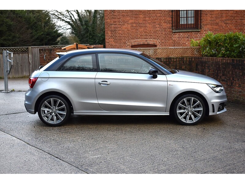 Audi A1 TFSI S line Style Edition - U1449