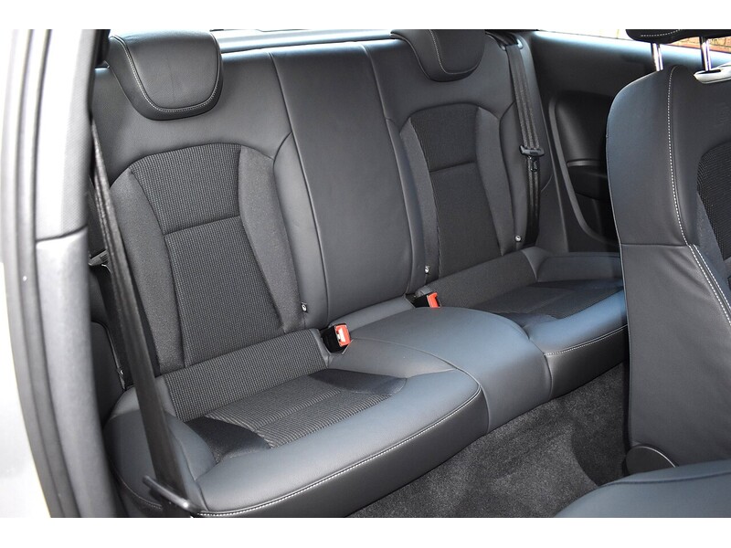 Audi A1 TFSI S line Style Edition - U1449