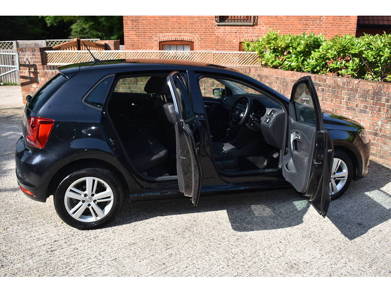 Volkswagen Polo TSI Match Edition - U1488