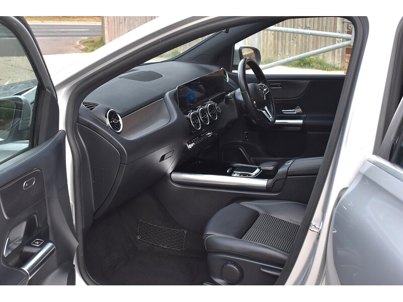 Mercedes-Benz B Class B200d Sport - U1522