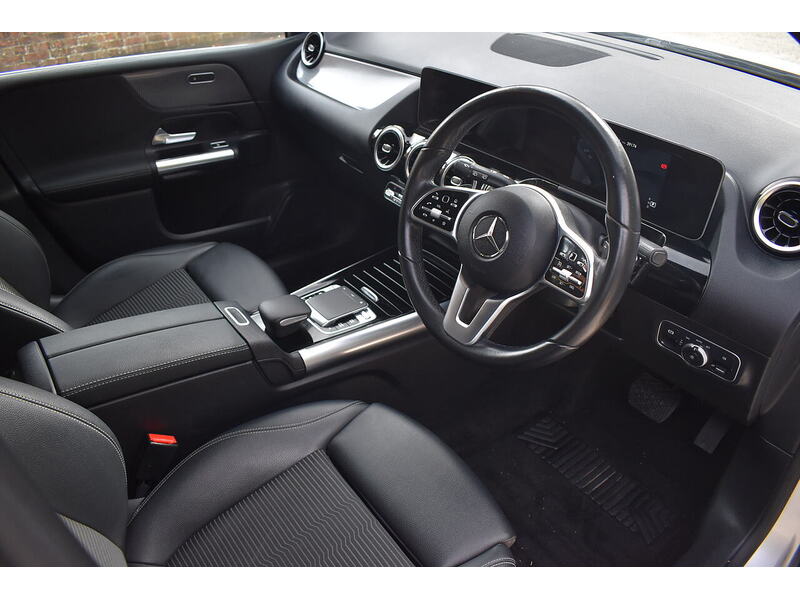 Mercedes-Benz B Class B200d Sport - U1522