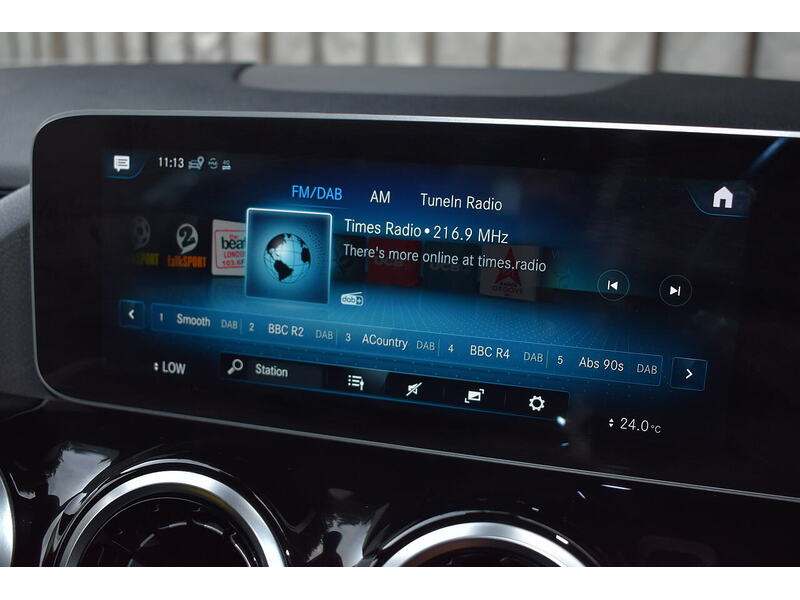 Mercedes-Benz B Class B200d Sport - U1522