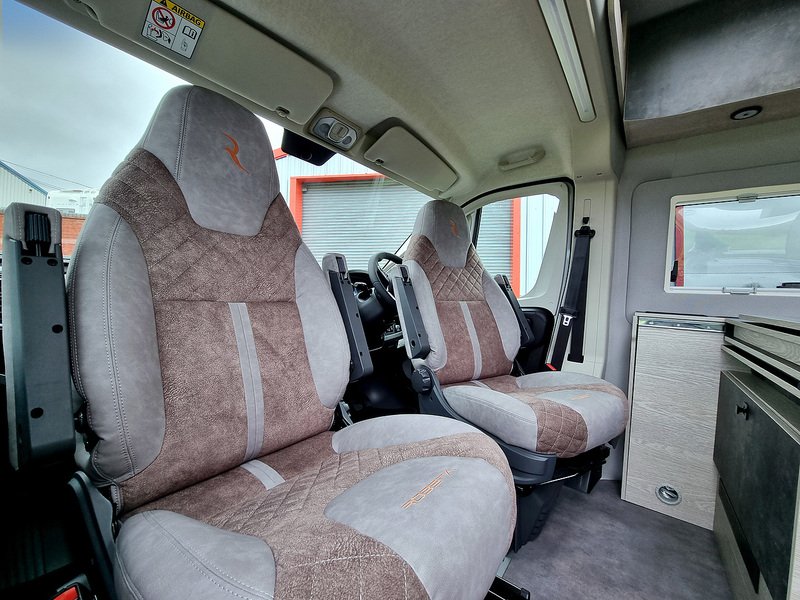 Robeta Helios  - N452