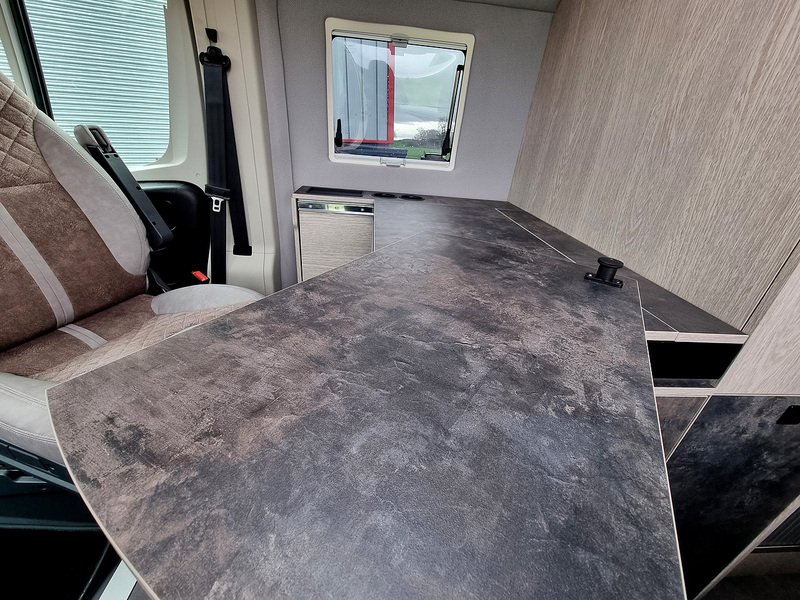 Robeta Helios  - N452