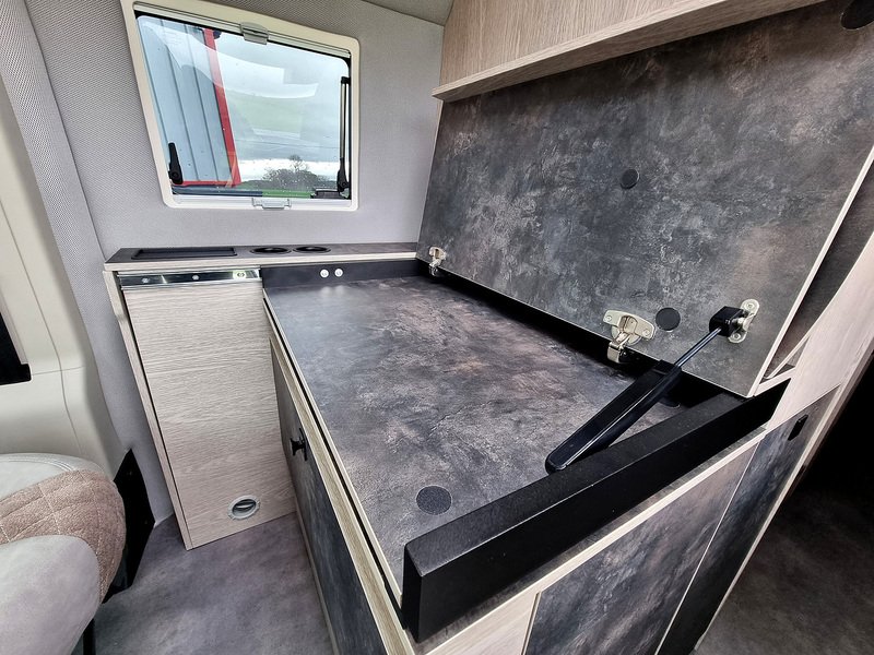 Robeta Helios  - N452