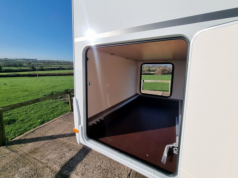 Sunlight V67S Adventure  - N460