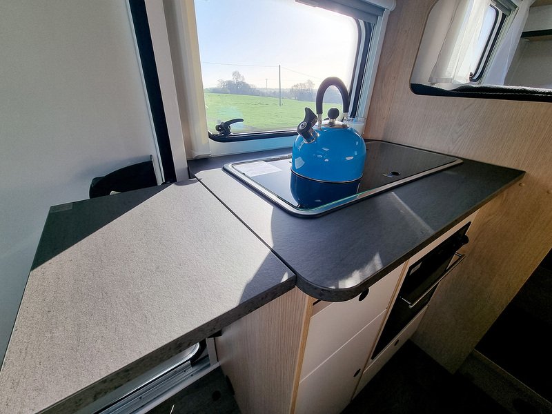 Sunlight V67S Adventure  - N460